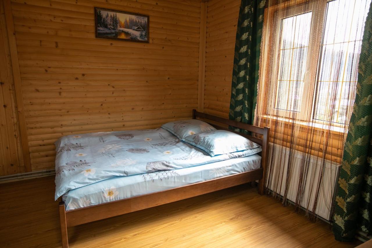 "Анастасія" Jaremče Esterno foto